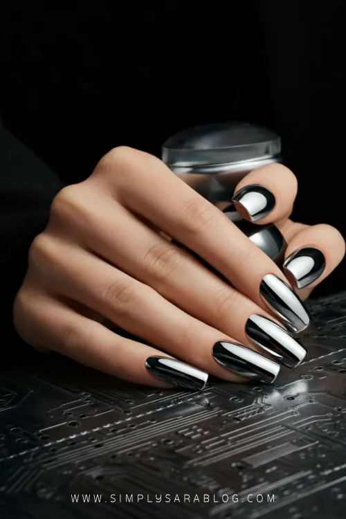 January Chrome Nail Ideas