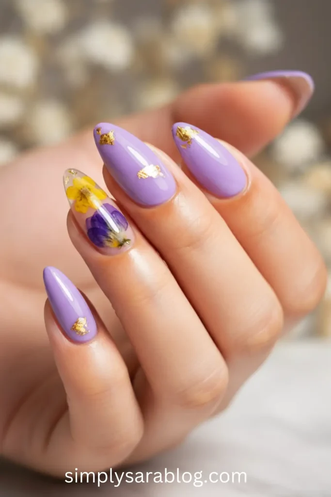 Dreamy Floral Nails